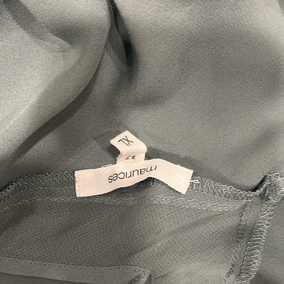 2 Maurice’s XL Tanks - Picture 8 of 9